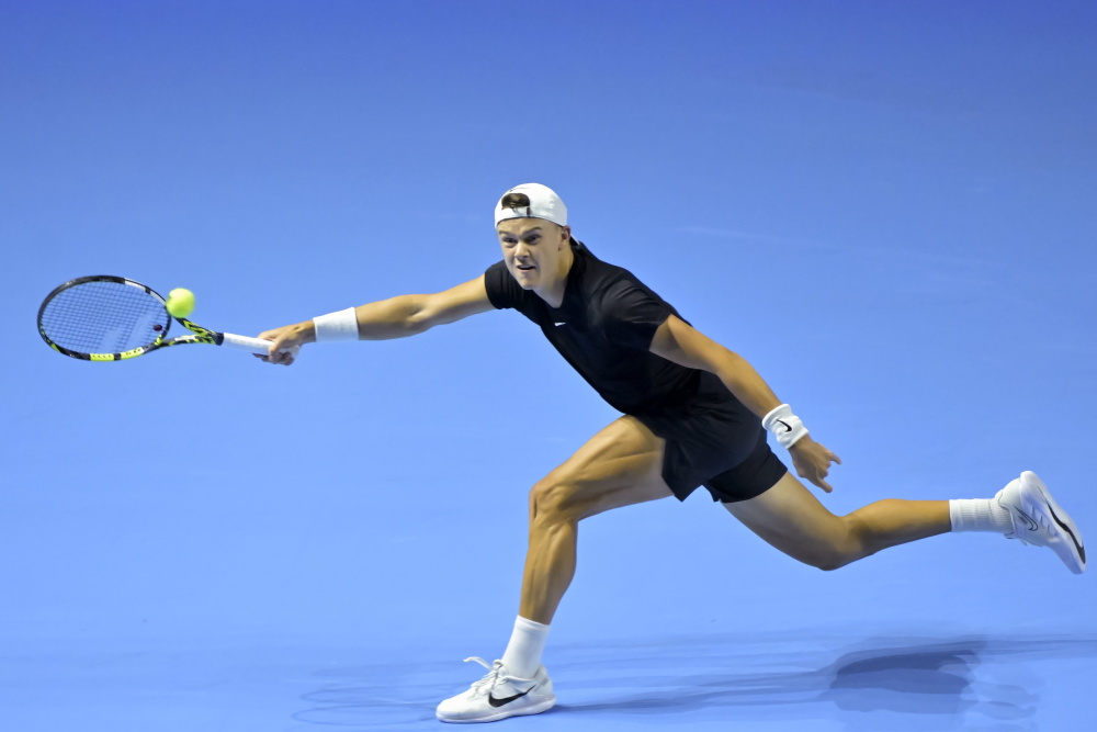 手进行更为 手进行更为